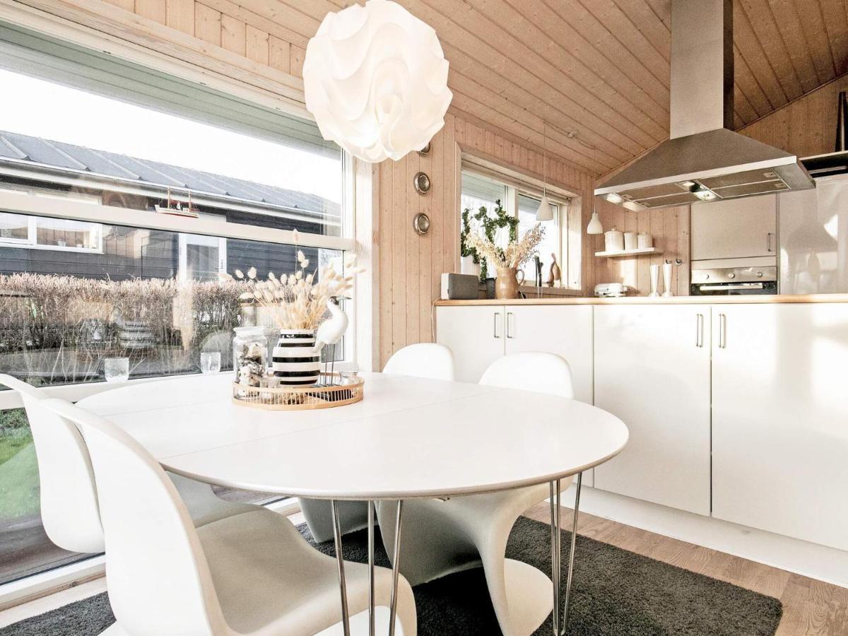 6 Person Holiday Home In Tranek R Faebaek ภายนอก รูปภาพ