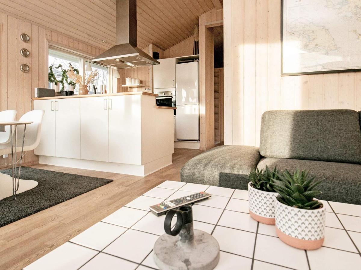 6 Person Holiday Home In Tranek R Faebaek ภายนอก รูปภาพ