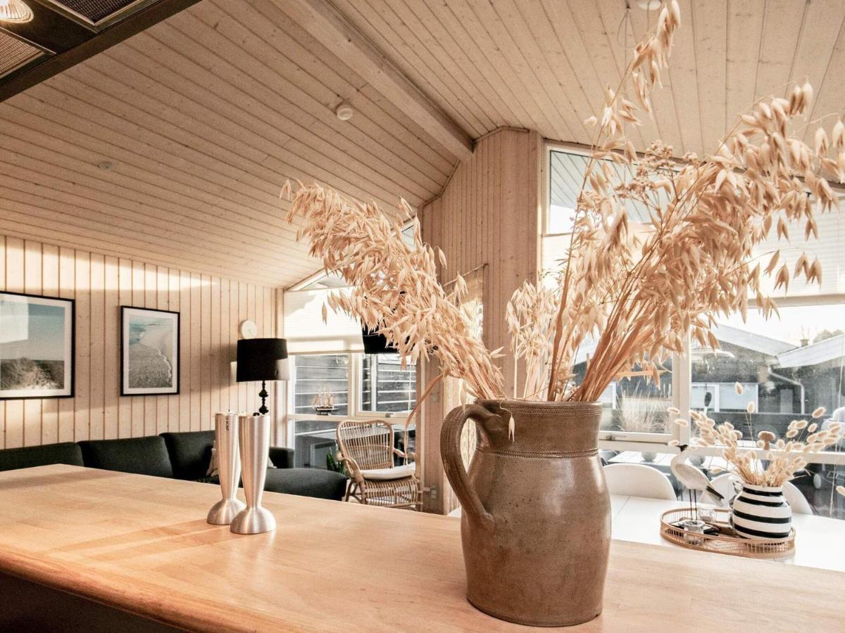 6 Person Holiday Home In Tranek R Faebaek ภายนอก รูปภาพ