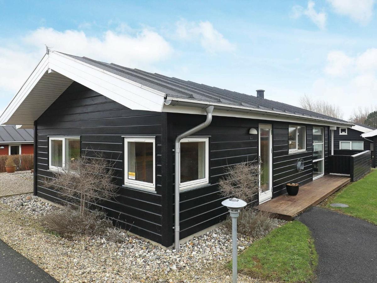 6 Person Holiday Home In Tranek R Faebaek ภายนอก รูปภาพ